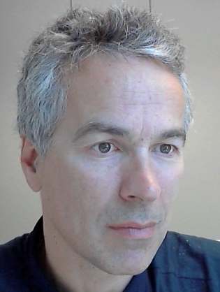 Portrait of Prof. Andreas Hemmerich