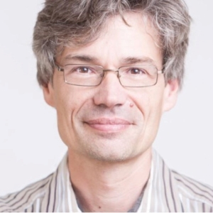 Portrait of Prof. Volker Schomerus