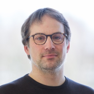 Portrait of Prof. Dr. Nils Huse