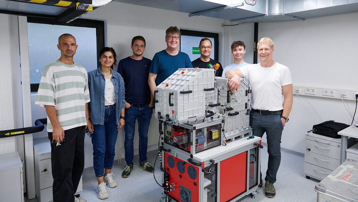 Image of mobile XCT scanner/ © UHH/Karsten Helmholz